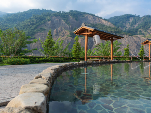 夏日悠遊六龜寶來、不老！荖濃藝術季滿額贈送好禮