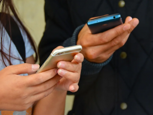 15款最佳續航力手機排行公布！iPhone 14 Pro Max只排第四 第一名是「這支」