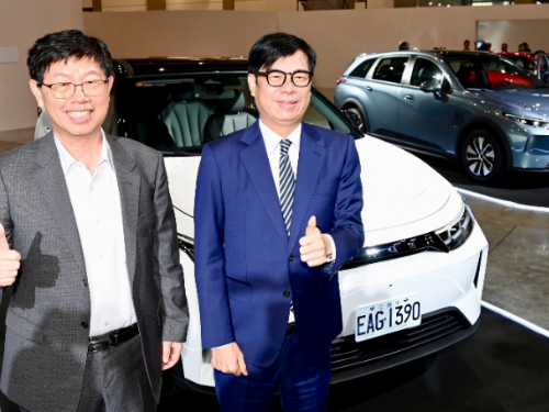 陳其邁出席鴻海科技日 攜手鴻海發表治理軟體平台CityGPT 打造高雄成為全台智慧城市典範