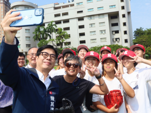 歷史首次！高雄女中棒球隊參加2023中信盃黑豹旗全國高中棒球大賽